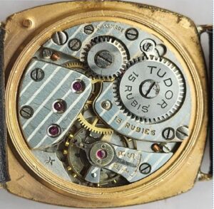 15 jewel Tudor movement.