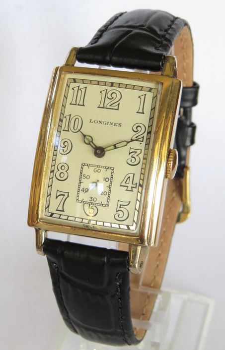 14ct gold Longines wristwatch, 1929